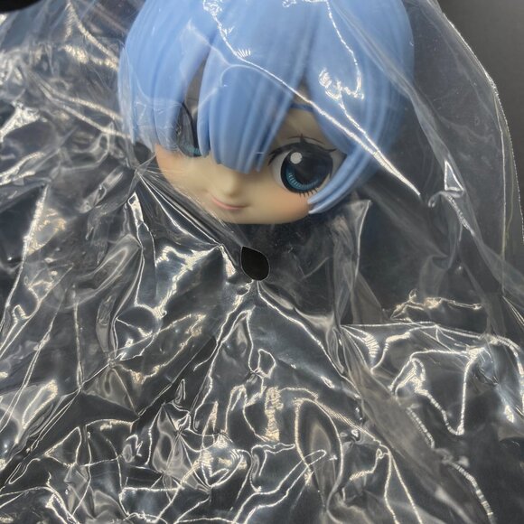 Re Zero Rem Tracksuit Figure Ver. B Qposket Banpresto Bandai - Picture 10 of 11